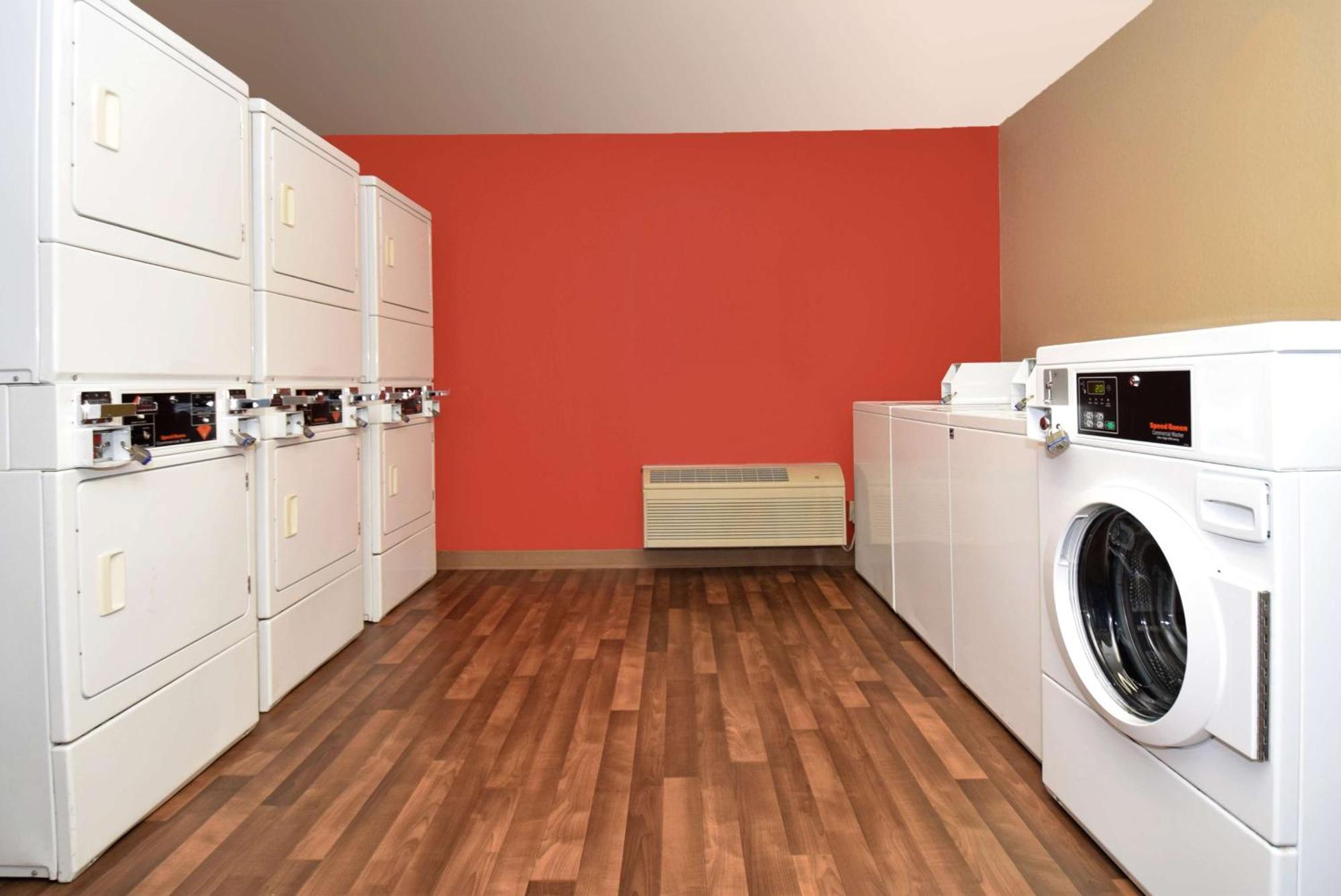 Extended Stay America Suites - Philadelphia - Airport - Bartram Ave Eksteriør bilde